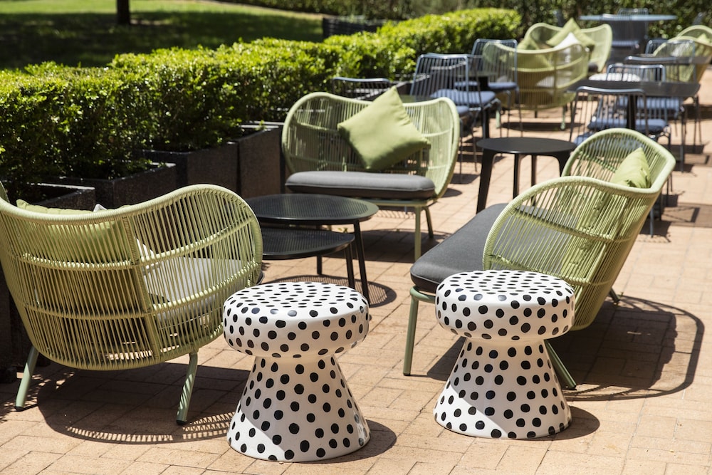 Mercure Sydney Macquarie Park 47/64
