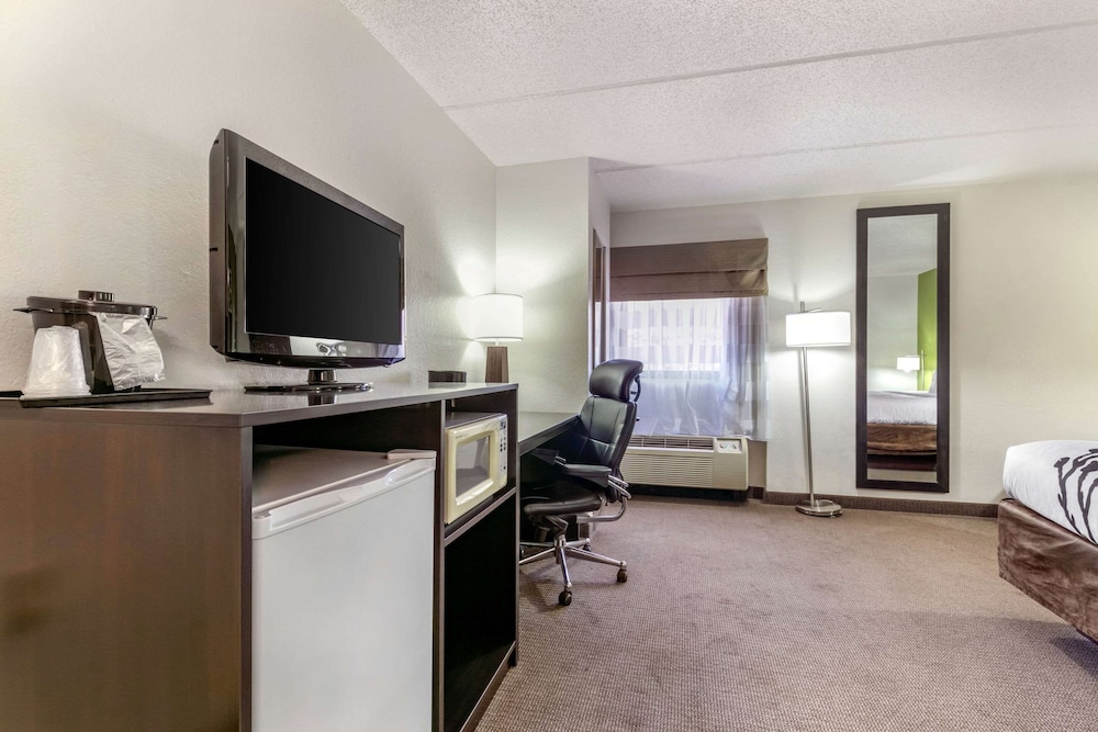 Sleep Inn & Suites near Sports World Blvd 36/39