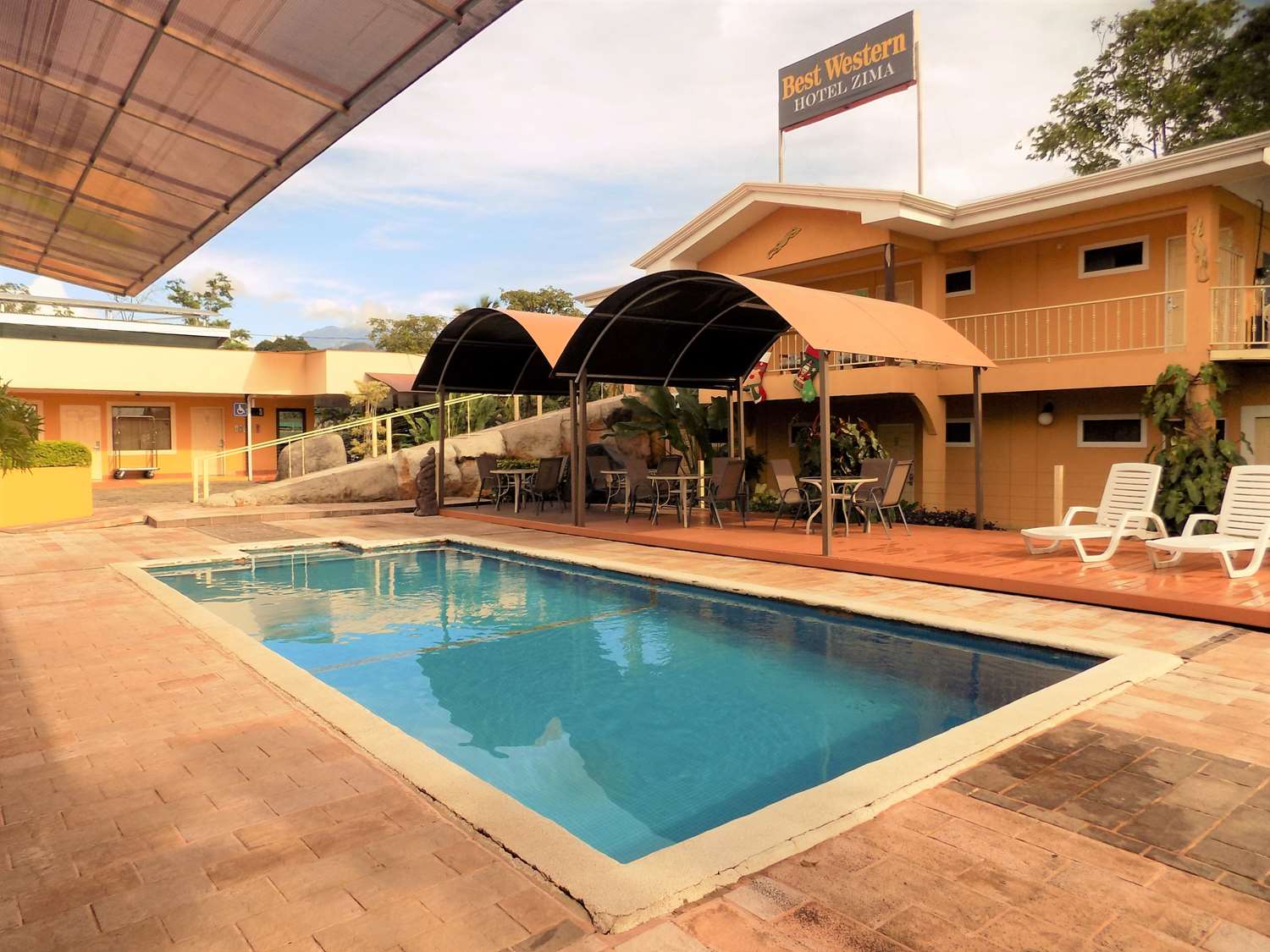 Hotel Zima Ex Best Western 3/20