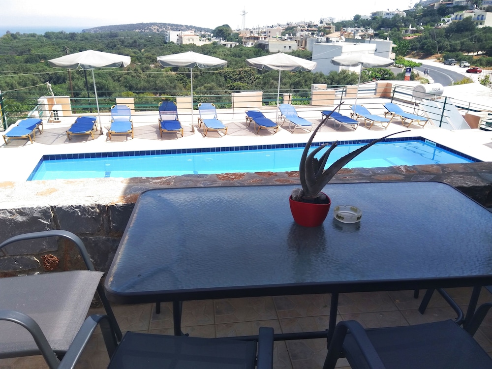 Kavousanos Apartments 16/50