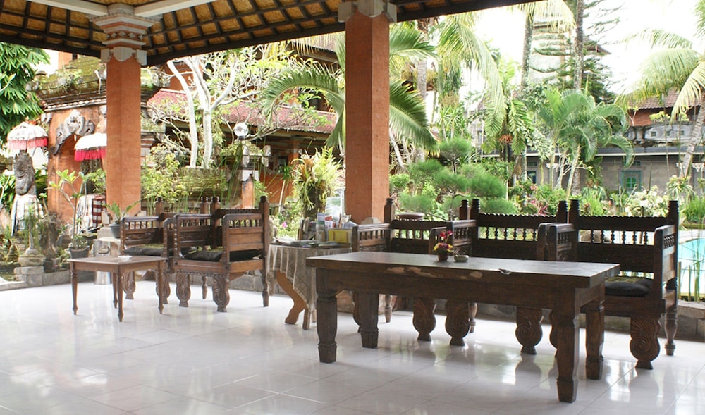 Cendana Resort Spa 58/70