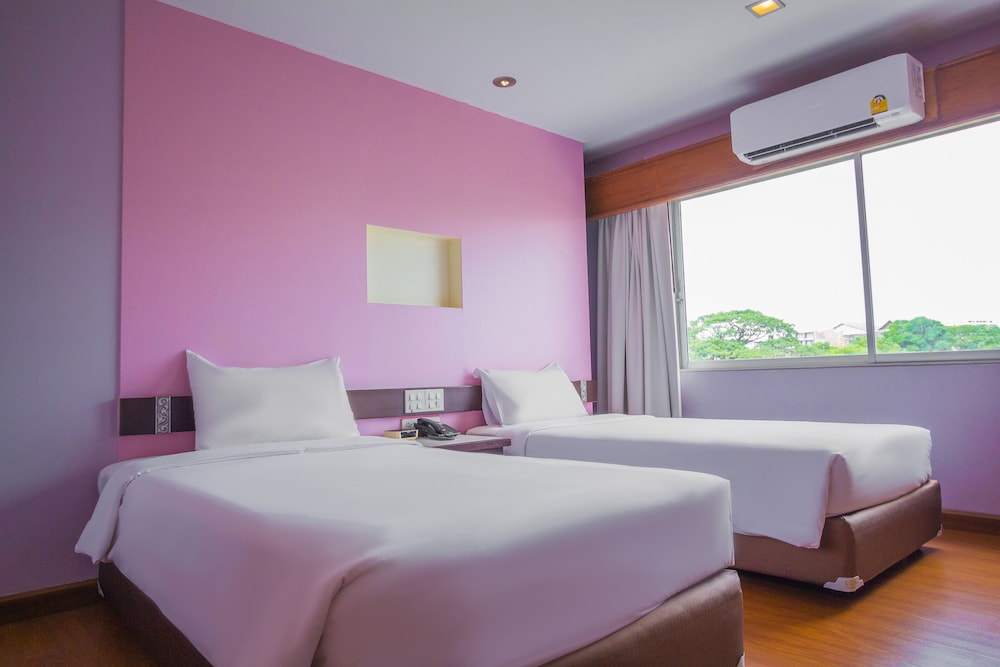 Mayflower Grande Hotel Chiang Mai 23/47