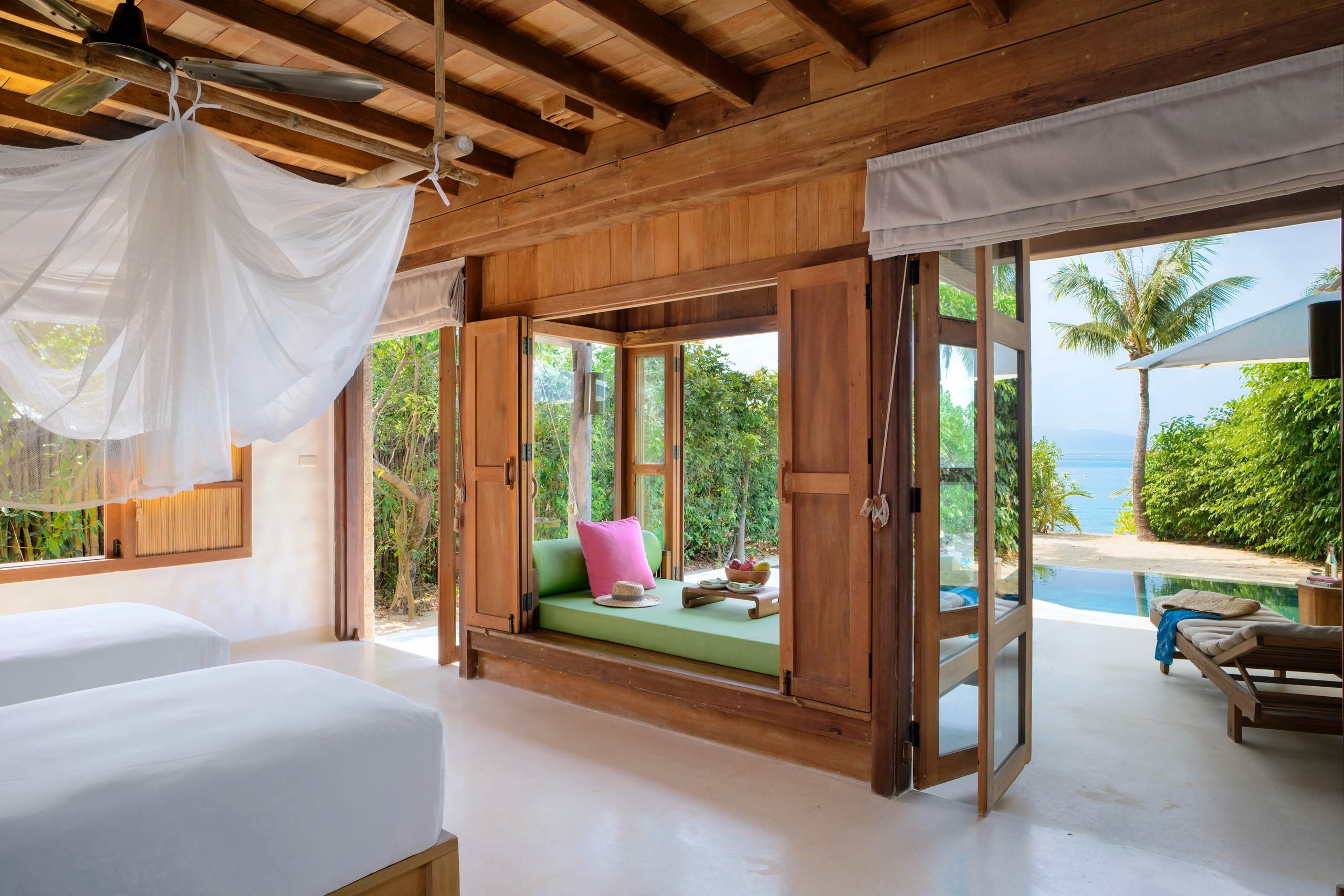 Beach Pool, Family, Villa