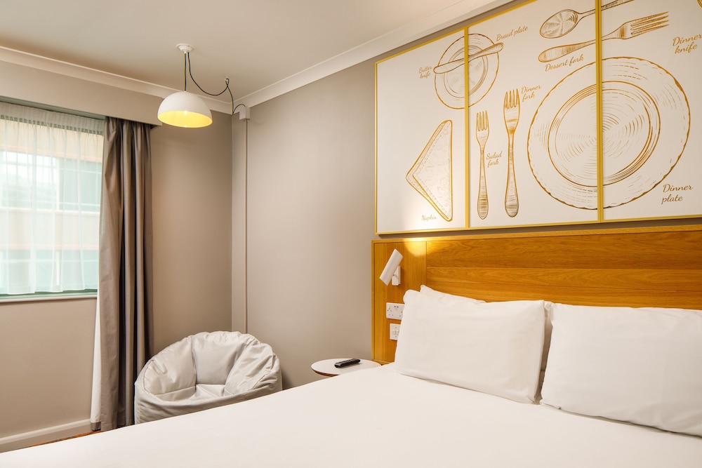 Ibis Styles Birmingham Centre Hotel 23/65