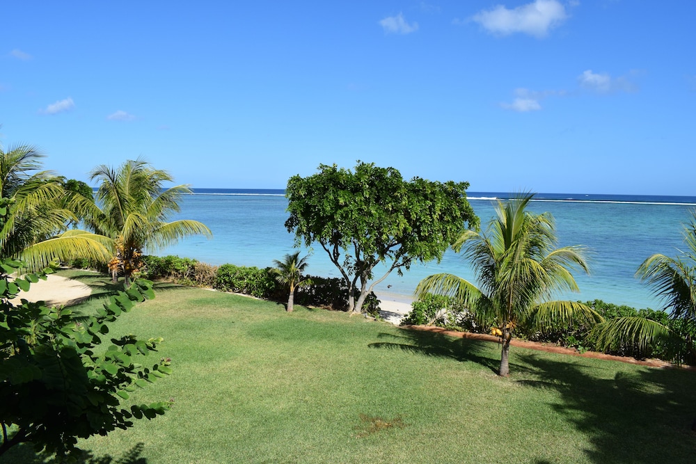 Villasun Seafront Apartment at Cap Ouest 20/29