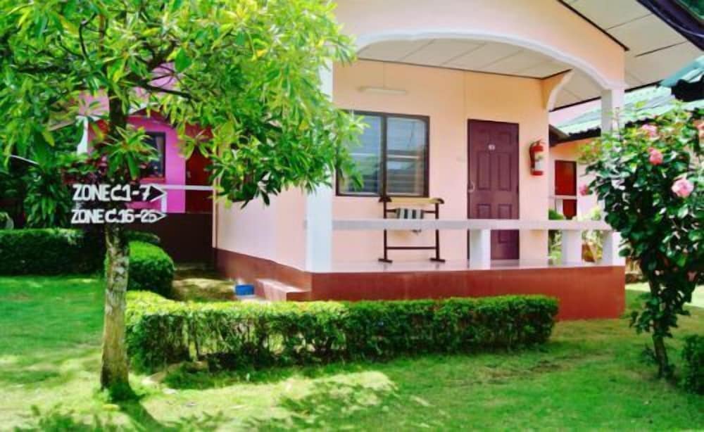 Chokdee Resort 58/67