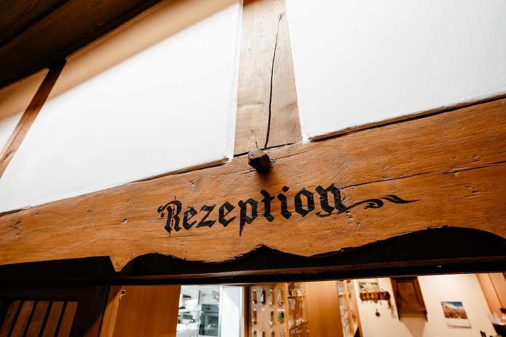 Hotel Gasthof Goldener Greifen 1/50