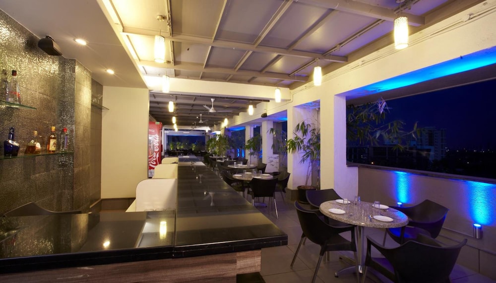 Bizz Tamanna Hotel Hinjawadi Pune 35/44