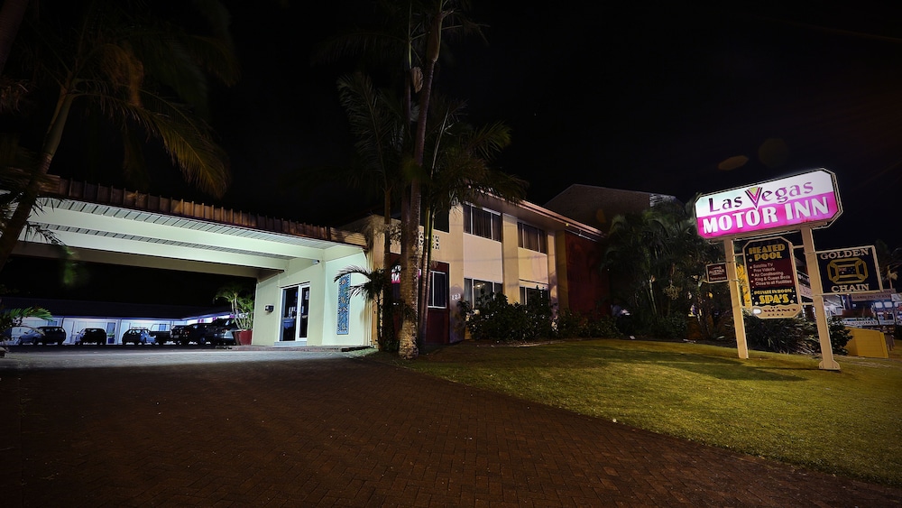 TWEED HEADS VEGAS MOTEL 8/44