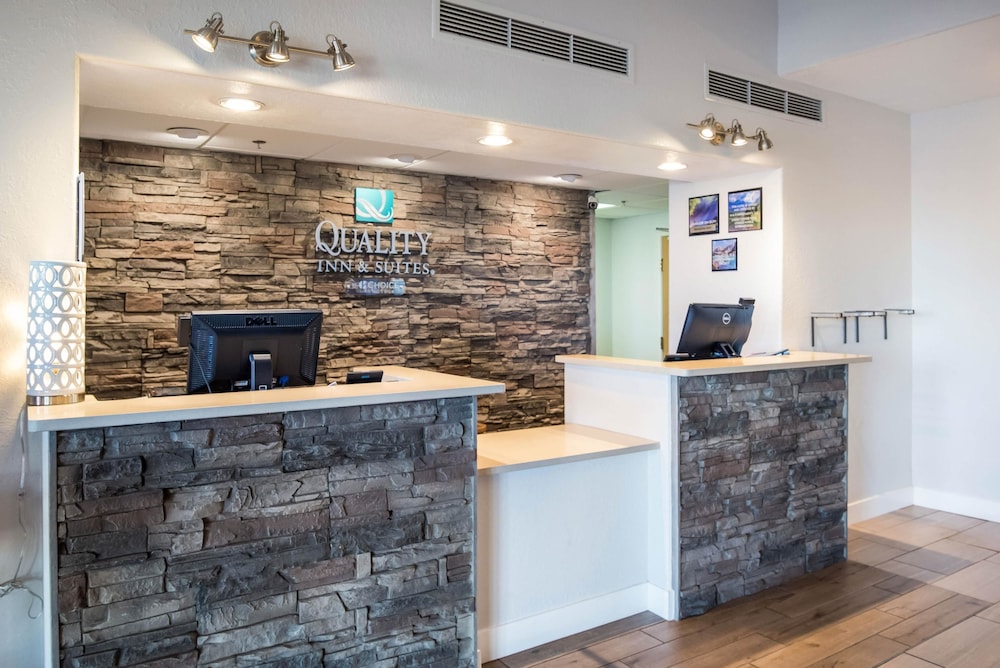 Quality Inn & Suites Pueblo West 7/43