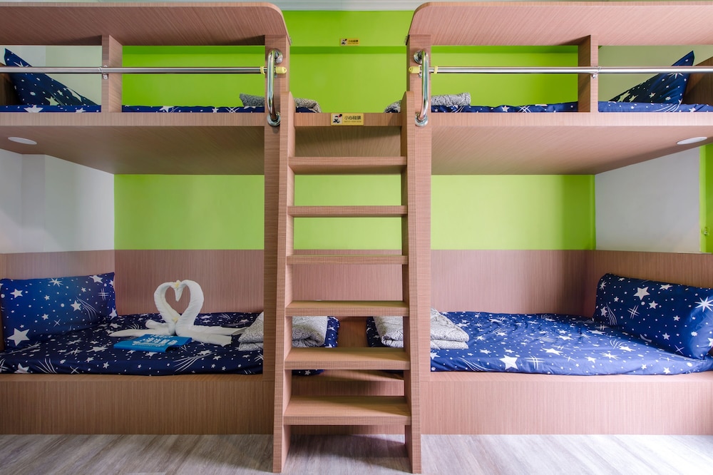 Ocean B&B 50/50