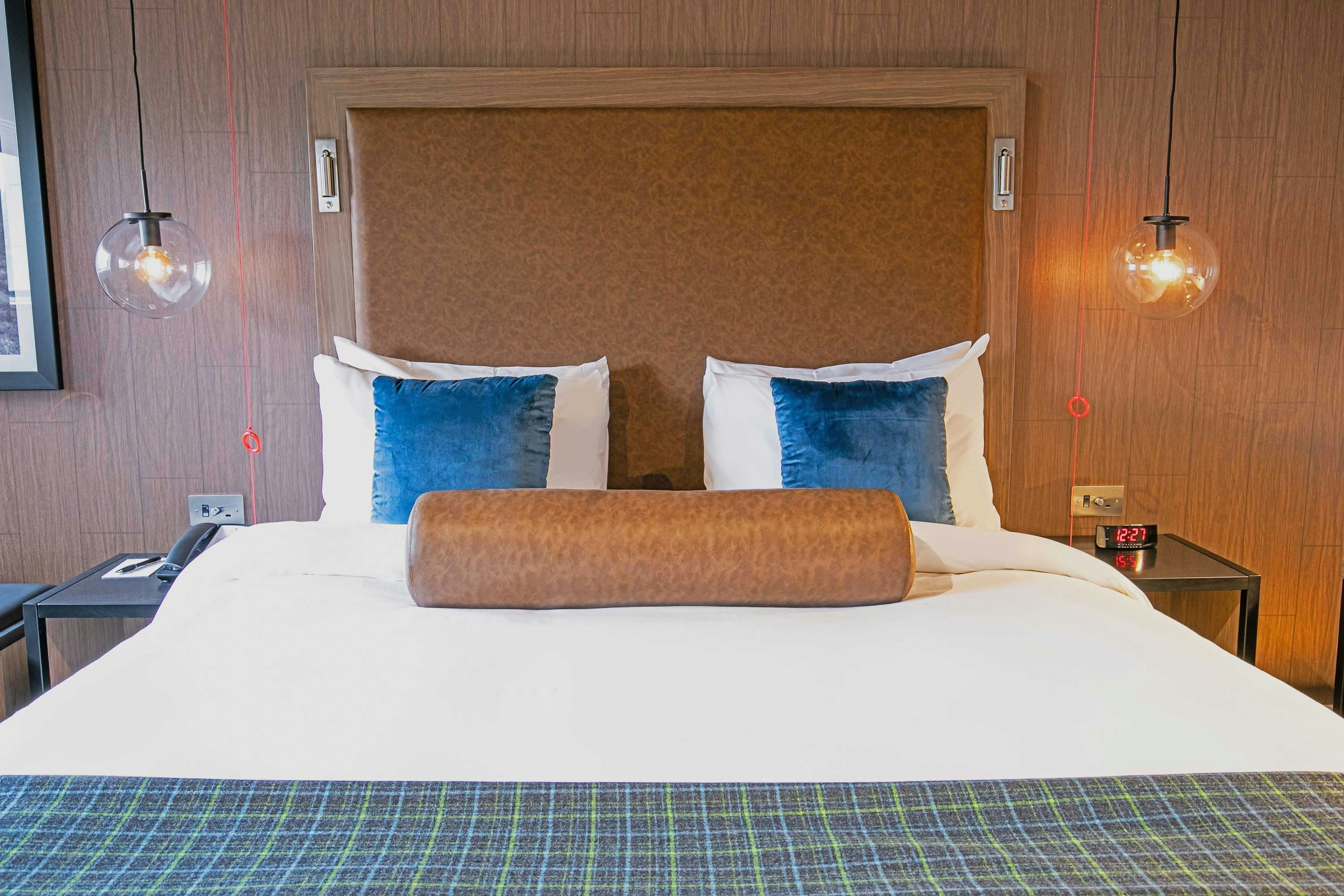 Sandman Signature Aberdeen Hotel 40/82