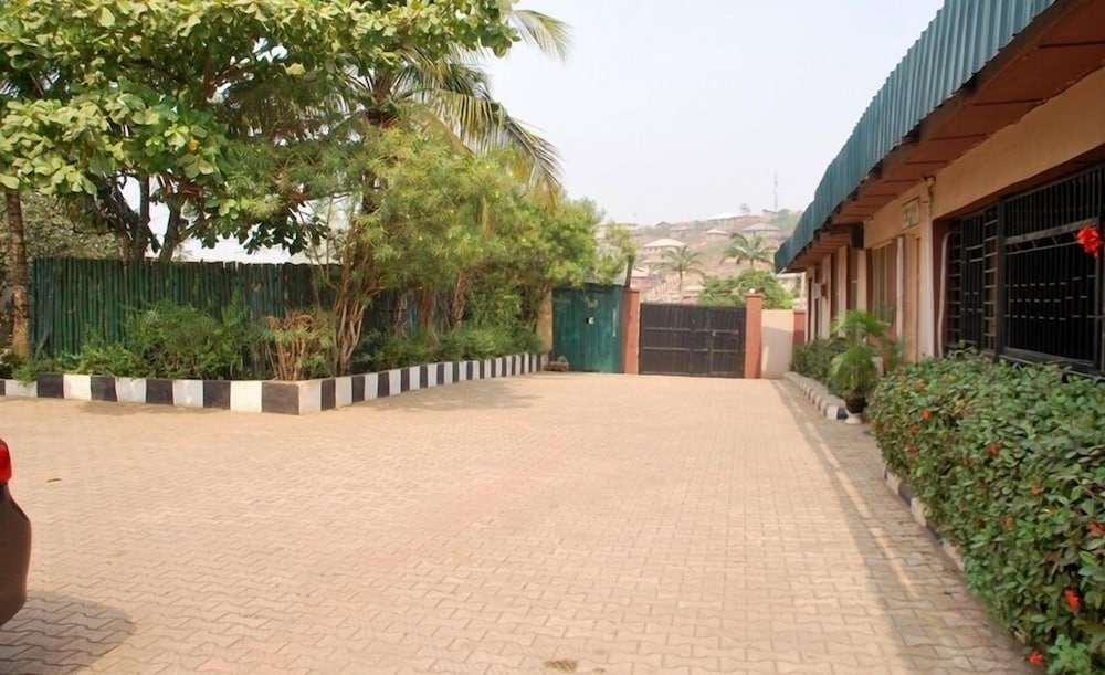 Abeokuta Hill View Hotel 47/50