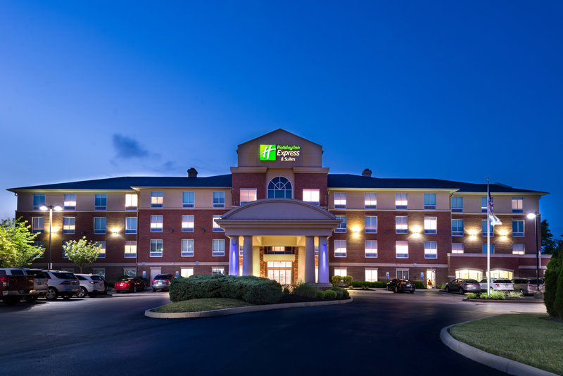 Holiday Inn Express Suites Cincinnati Mason 2/49