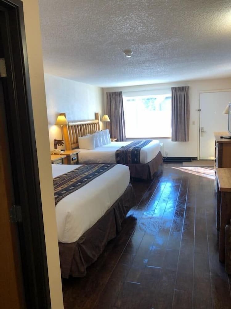 Kelly Inn West Yellowstone Hotel 14/50