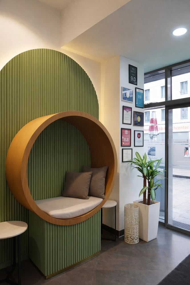 Hotel Bayer S 52/64