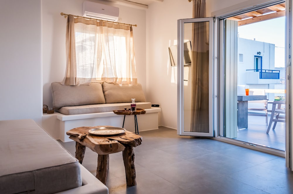 Vilos Suites 33/50