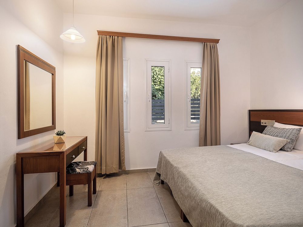 Nontas Hotel Apartaments 22/62