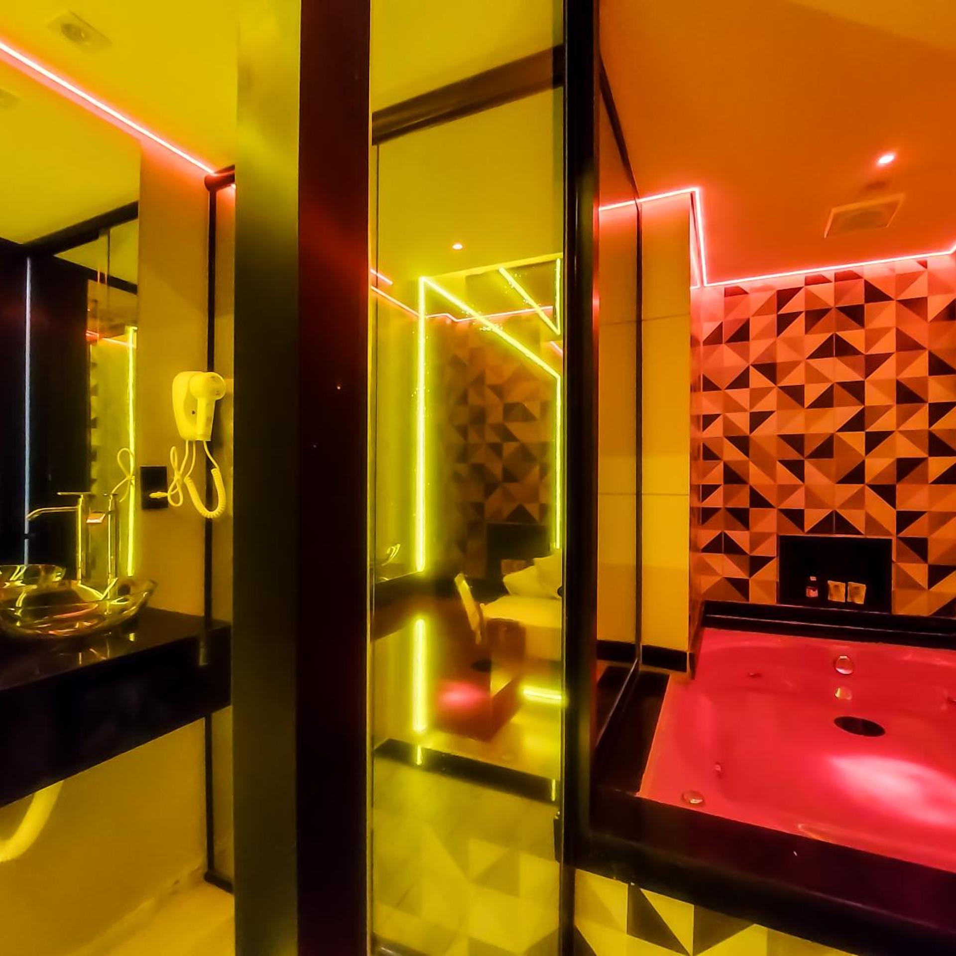 Adrenalina Hotel - Adults Only 32/51
