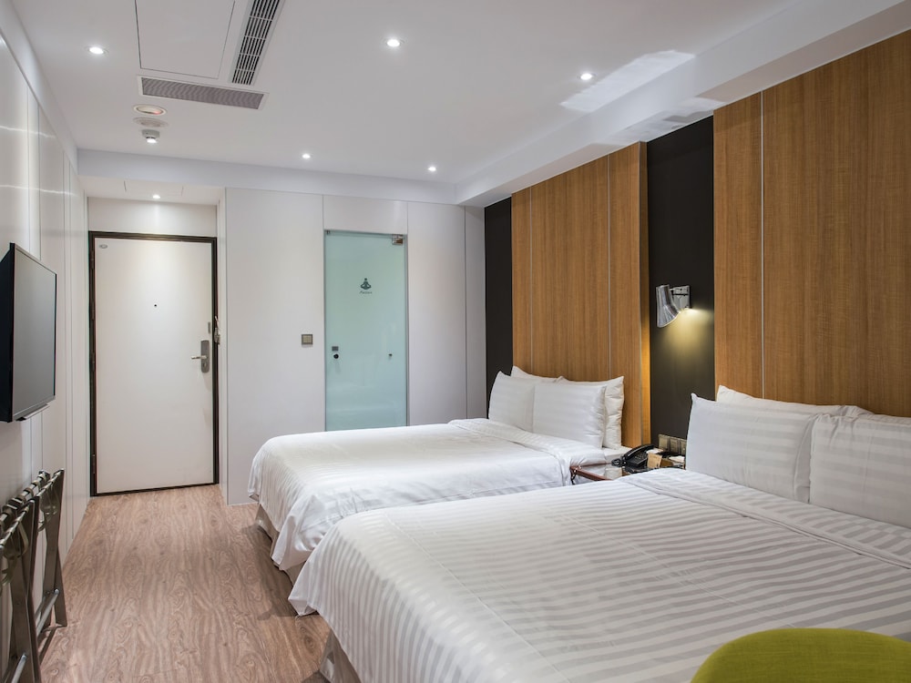 Hotel Relax Ii 24/58