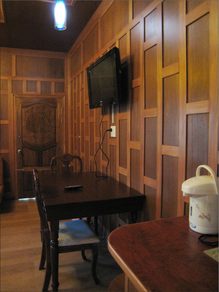 Jj Bungalow Guest House 30/35
