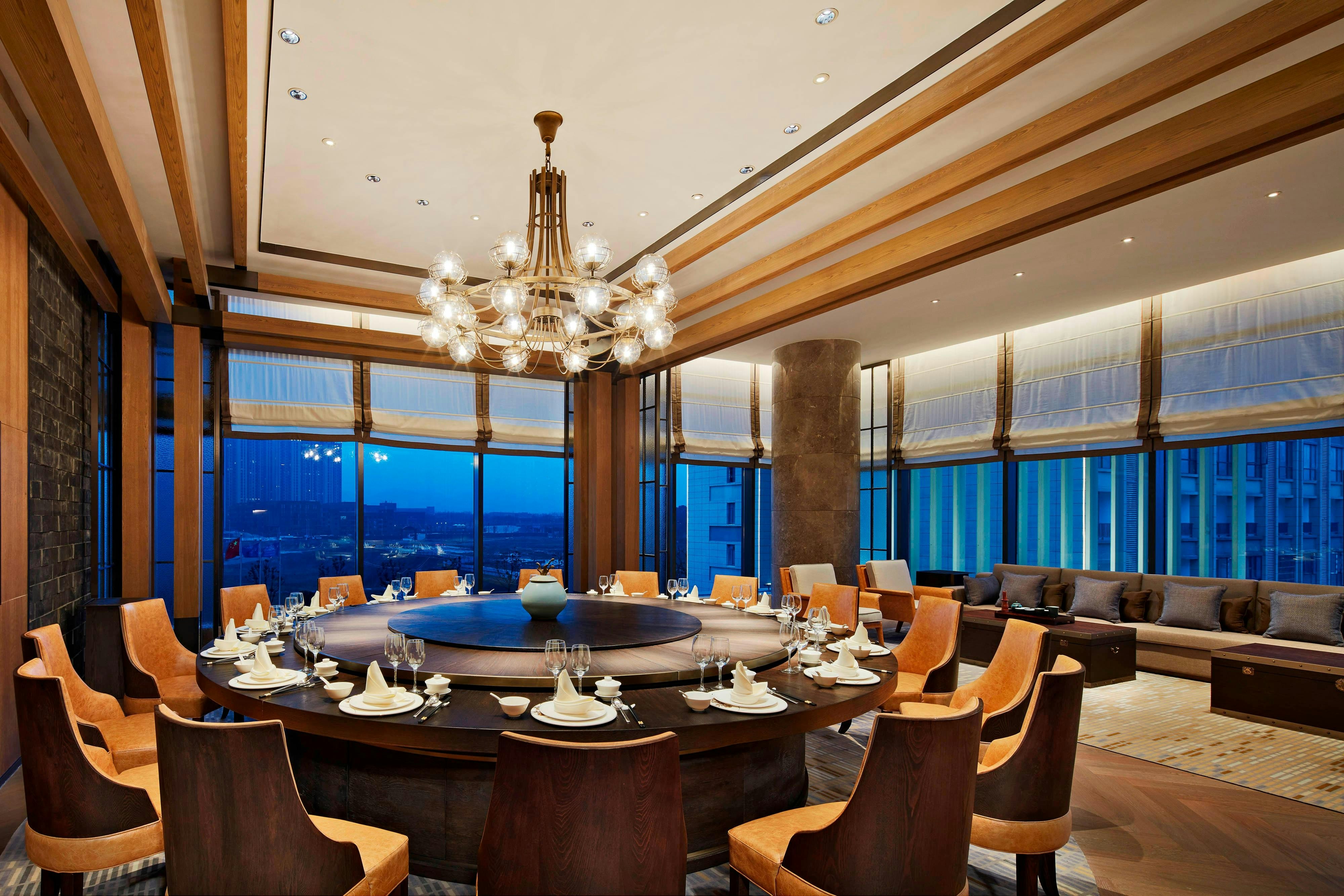Four Points By Sheraton Changsha Meixi Lake 8/17