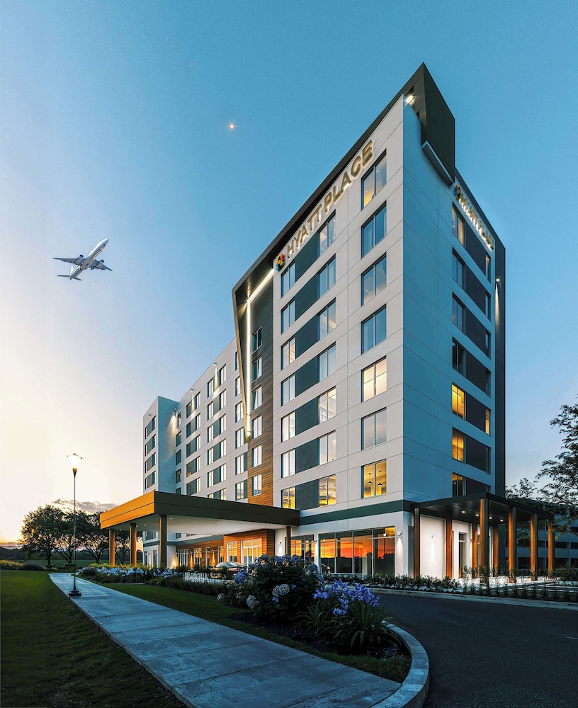 Hyatt Place Montreal Airport 4/50