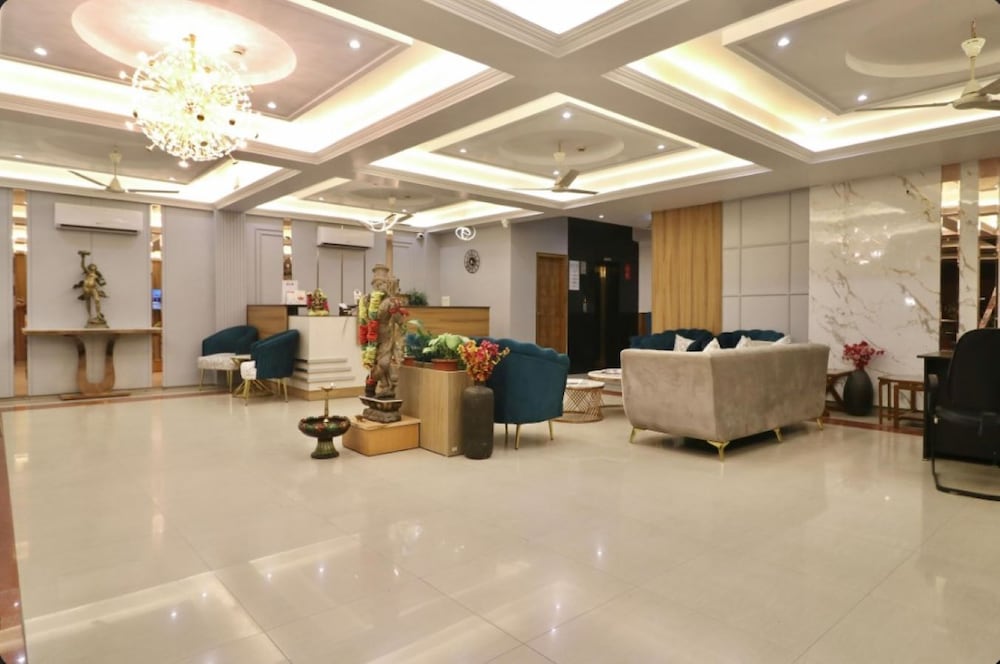 Grand Legacy Hotel 6/32
