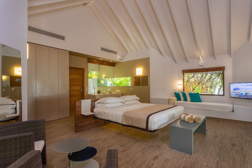 Cocoon Maldives 32/204