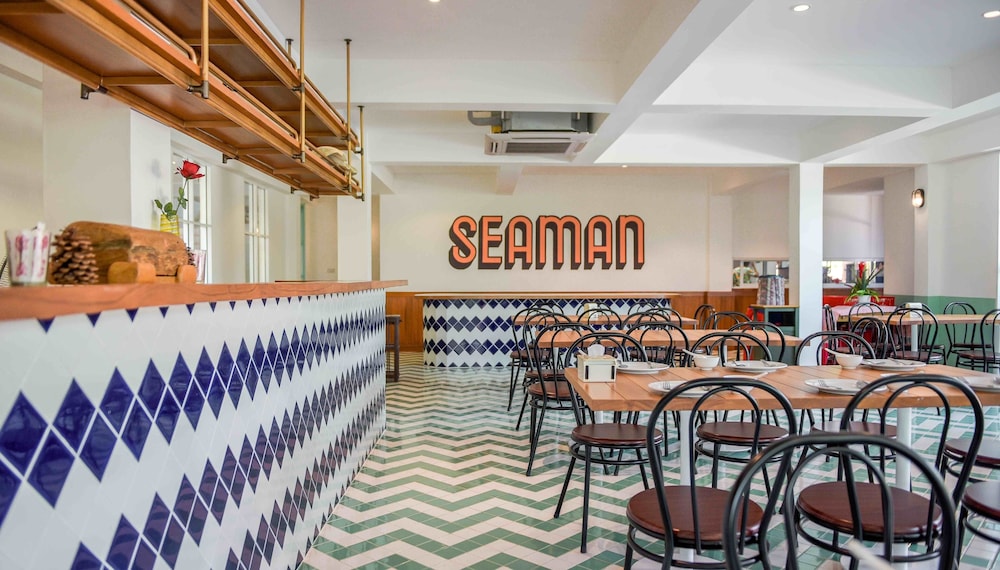 Seaman Resort 30/50