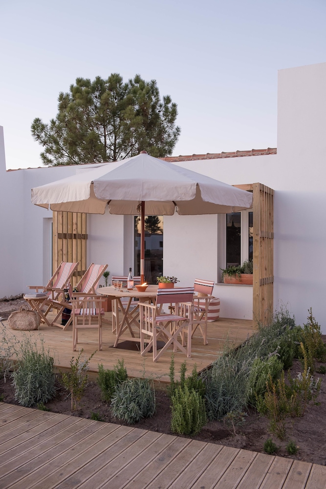 Craveiral Farmhouse by Belong Staying & Feeling 2/38