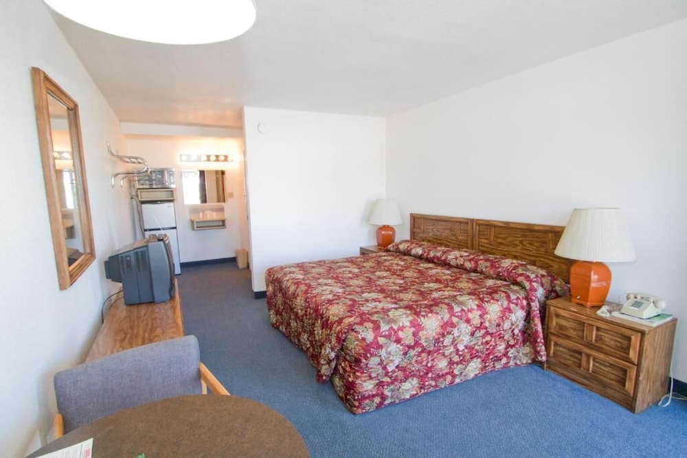 Brooks Street Motor Inn 14/30