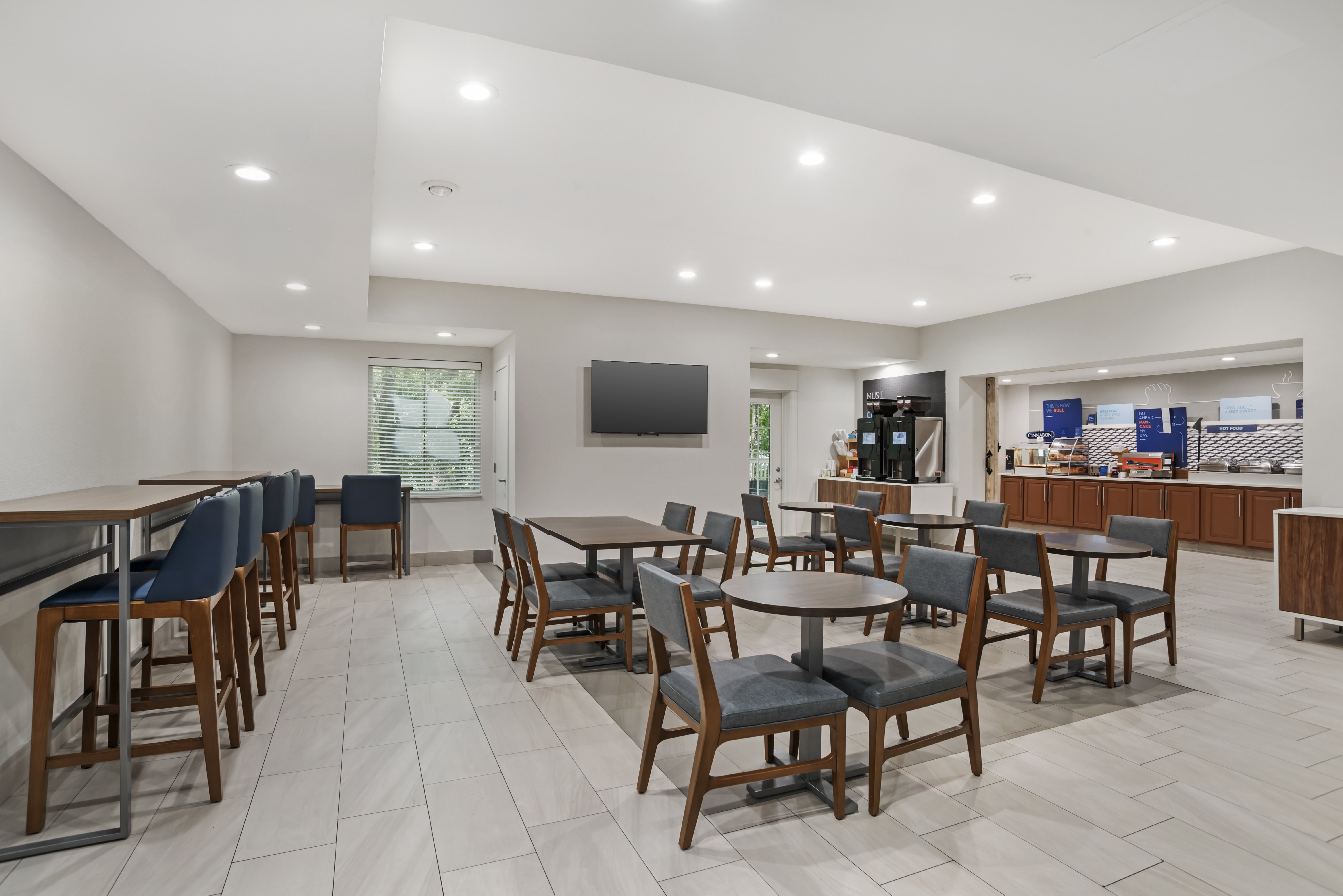 Holiday Inn Express Fairhope - Point Clear 47/72