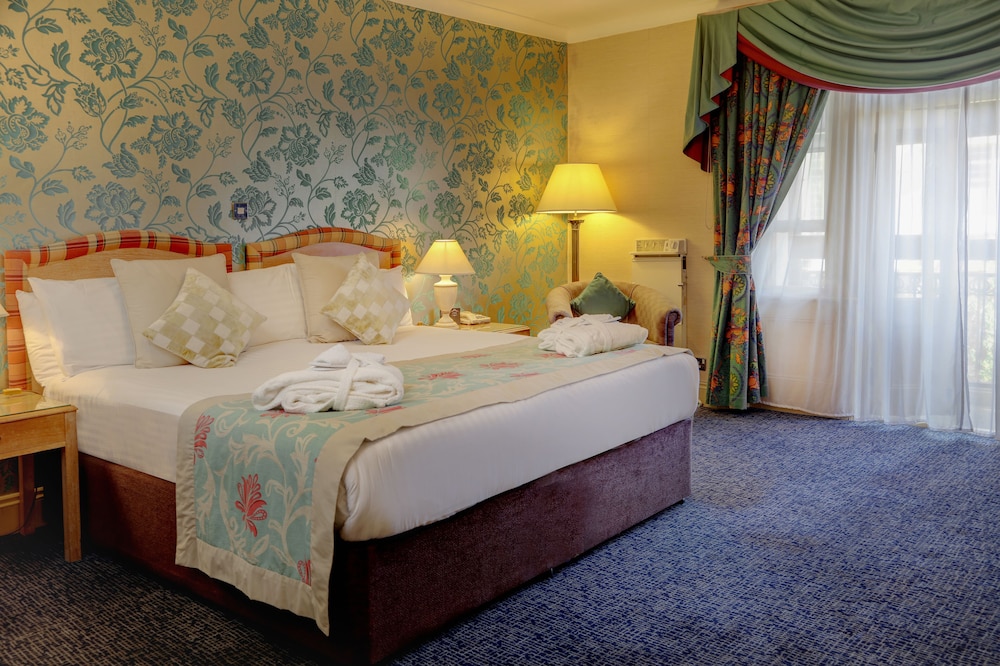 Norfolk Royale Hotel 23/75