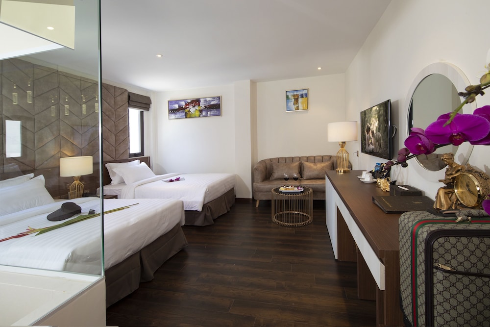 Blue Diamond Luxury Hotel 14/72