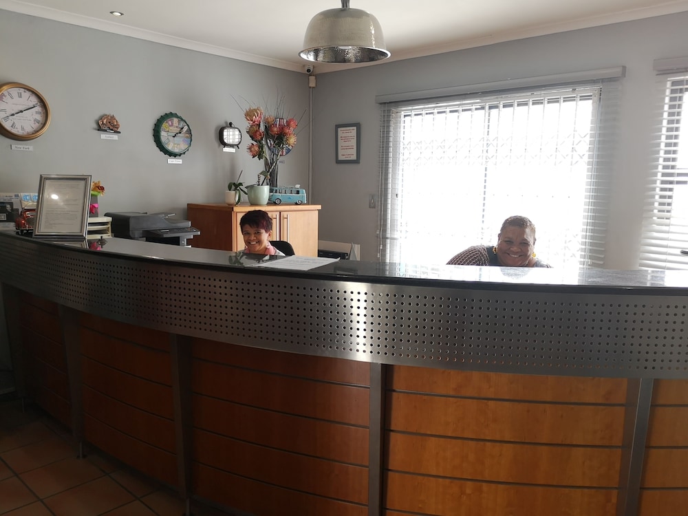 Smithland Guest Apartments 2/50