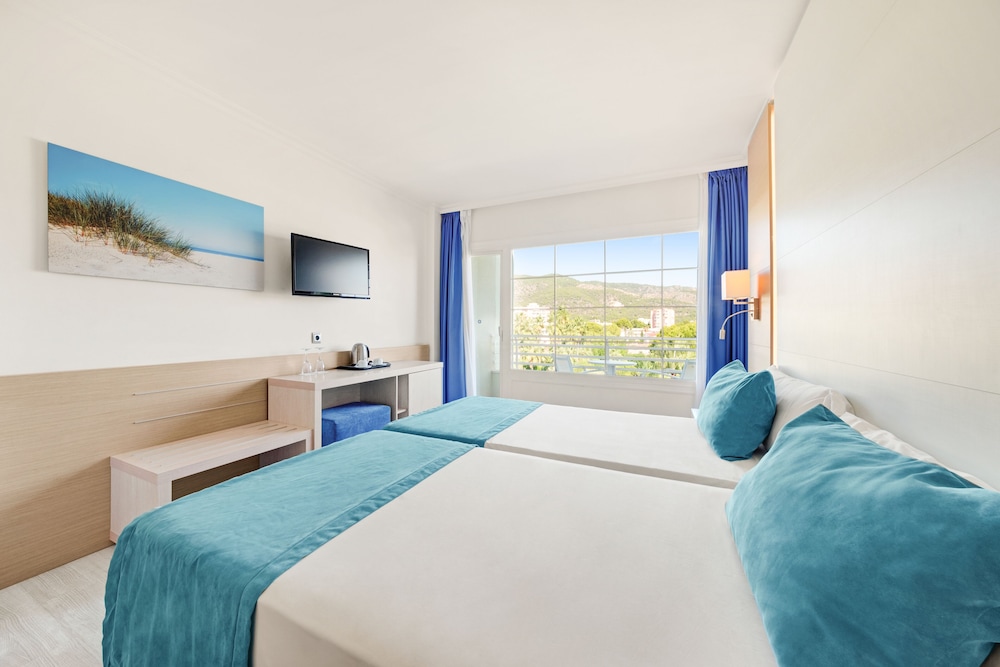 Agua Beach Hotel - Adults Only 18/66