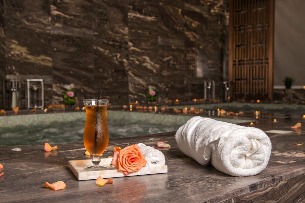 منتجع وسبا نارسس أبحر جدة(Narcissus Resort Spa Obhur Jeddah) 31/33