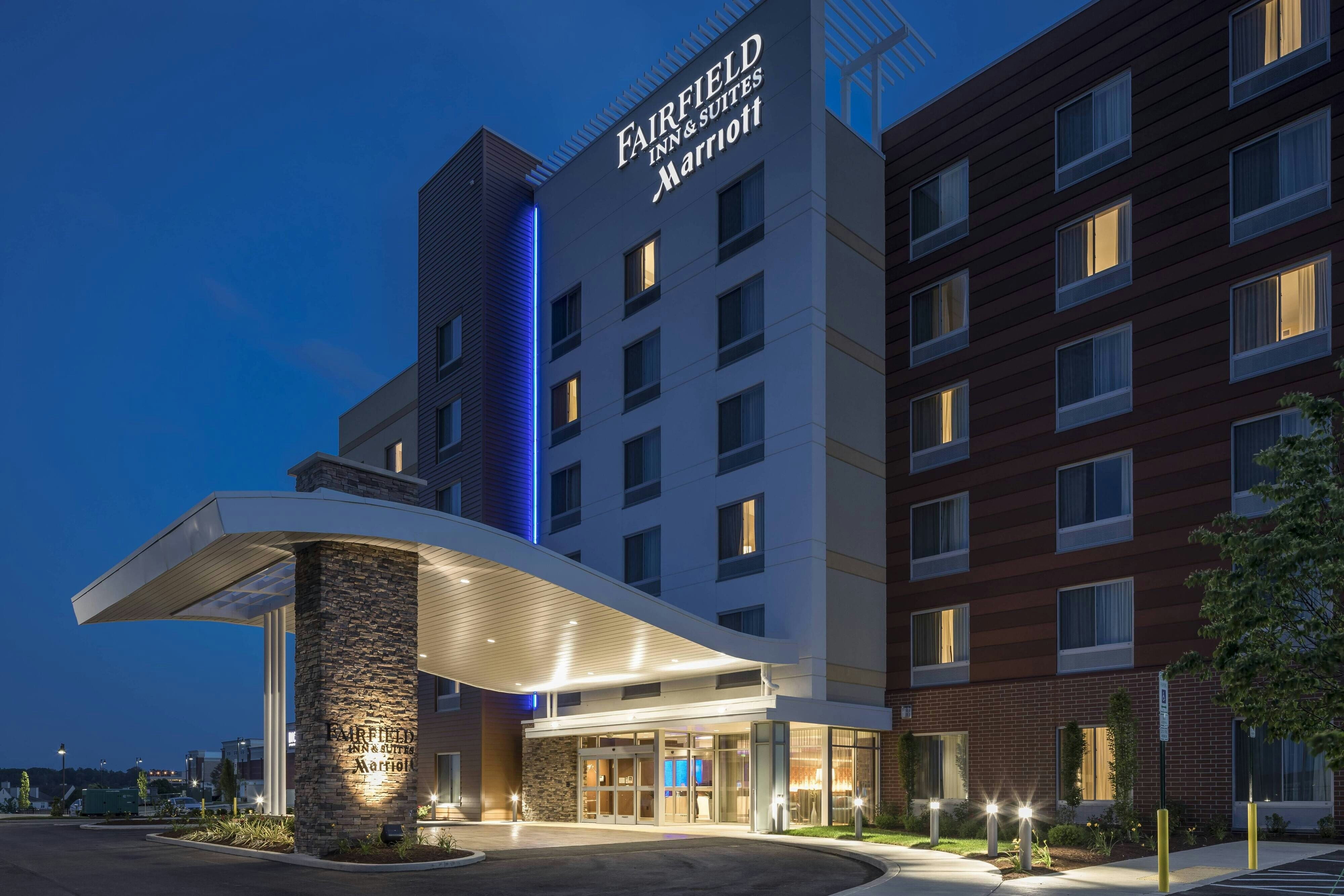 Fairfield Inn And Suites By Marriott Pittsburgh North Mccandless Crossing 3/16
