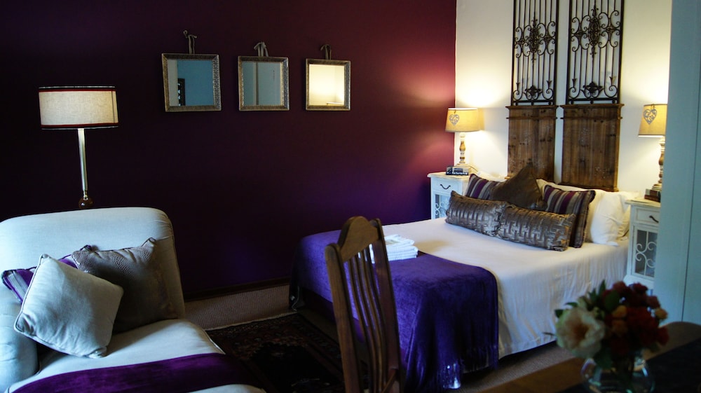 Cunningham Cottage Guest House 19/45