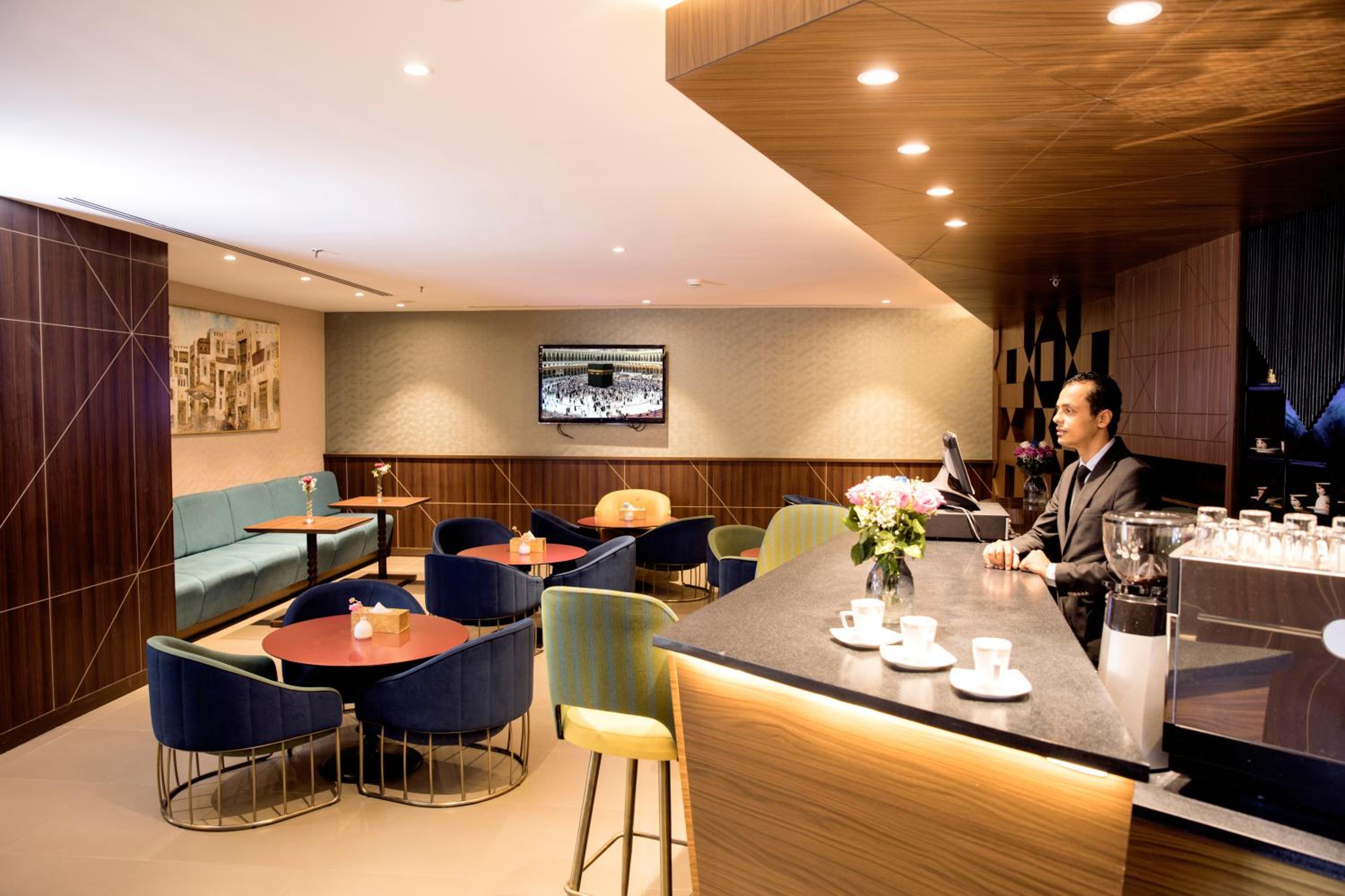 فندق هبة الله مكة(Hibatullah Hotel Makkah) 92/104