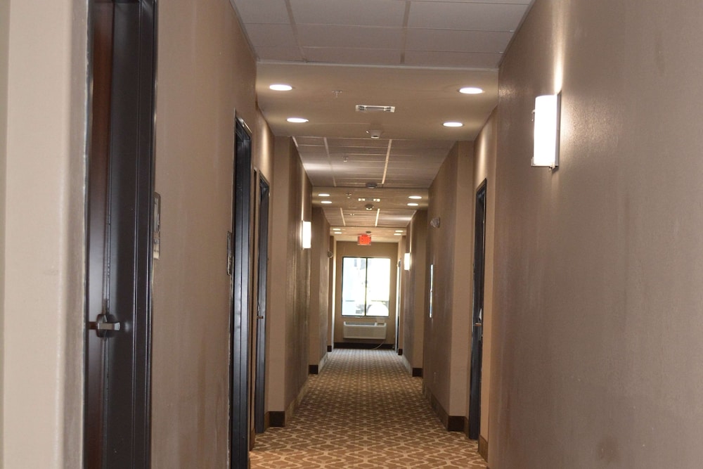 Wingate by Wyndham College Station TX 52/58