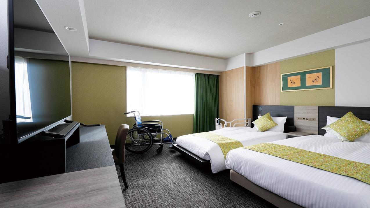 Universal, 2 Double Beds