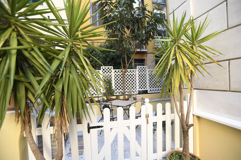 Santi Quattro Apartment & Rooms - Colosseo 7/49