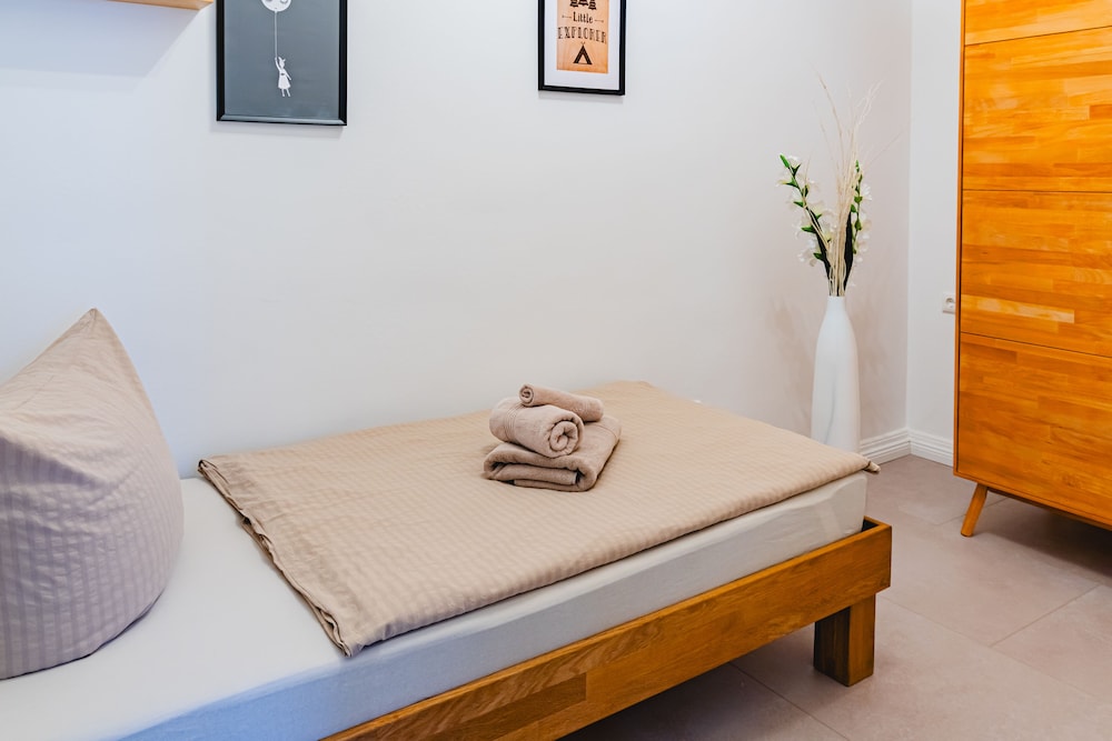 Haus Shiralee 10/50