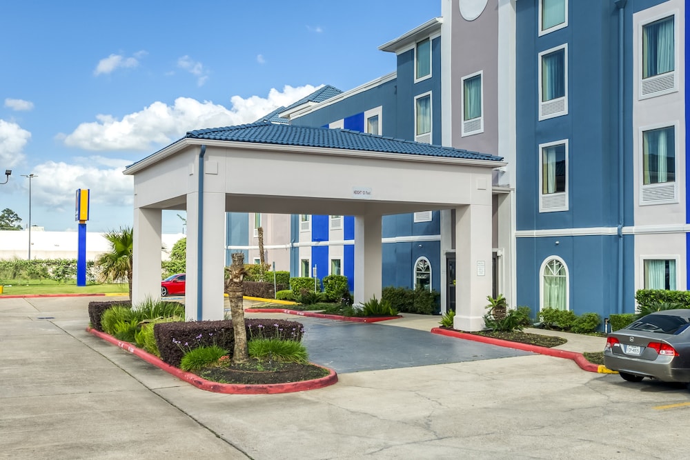 Comfort Inn Suites Fm1960 Champions 6/55