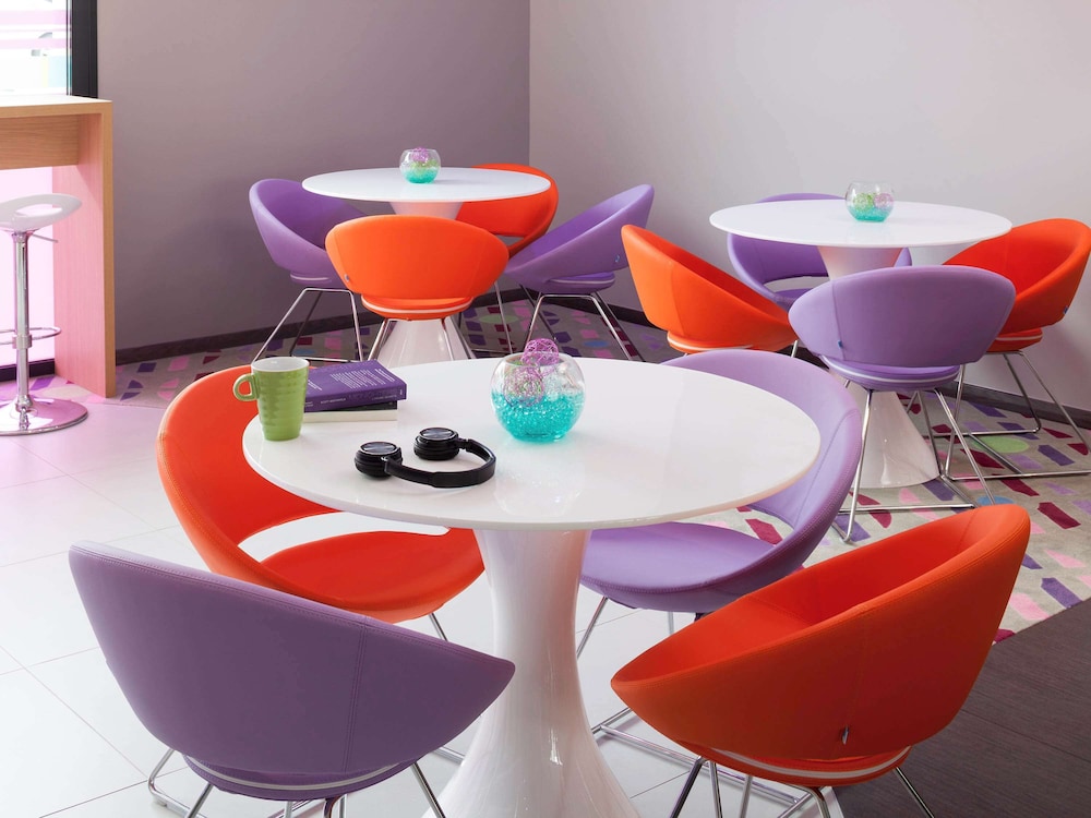 Ibis Styles Montbeliard Centre Velotte 54/68