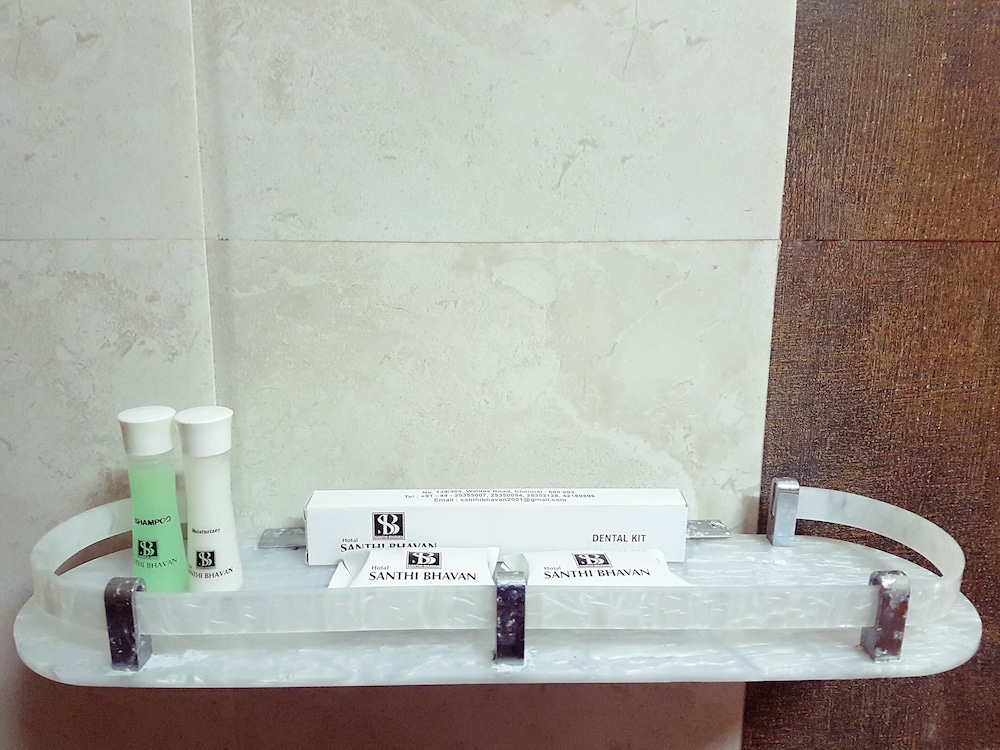 Hotel Santhi Bhavan 25/26