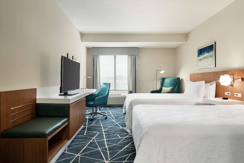 Hilton Garden Inn Kitchener-Cambridge 12/43