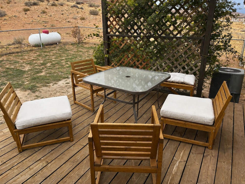 Ticaboo Lodge Lake Powell 53/72